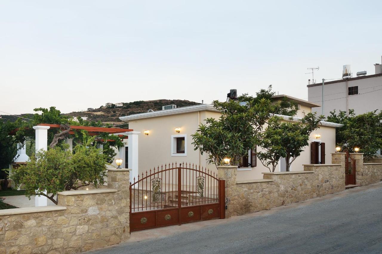 Anna 'S House - Garden Cottage In Kissamos Luaran gambar