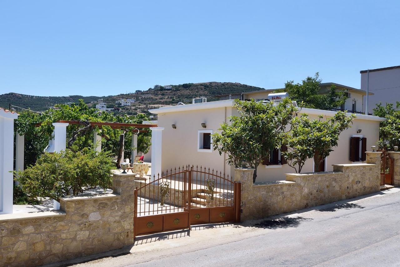 Anna 'S House - Garden Cottage In Kissamos Luaran gambar