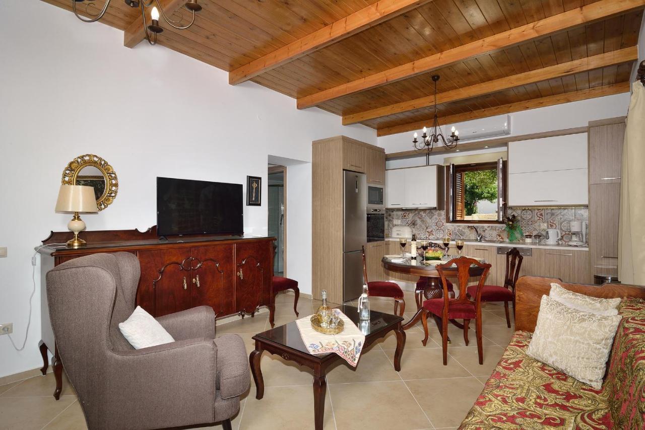 Anna 'S House - Garden Cottage In Kissamos Luaran gambar